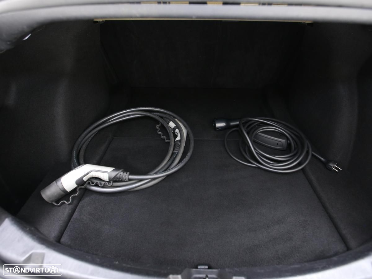 Tesla Model 3 AWD Dual Motor Performance - 14