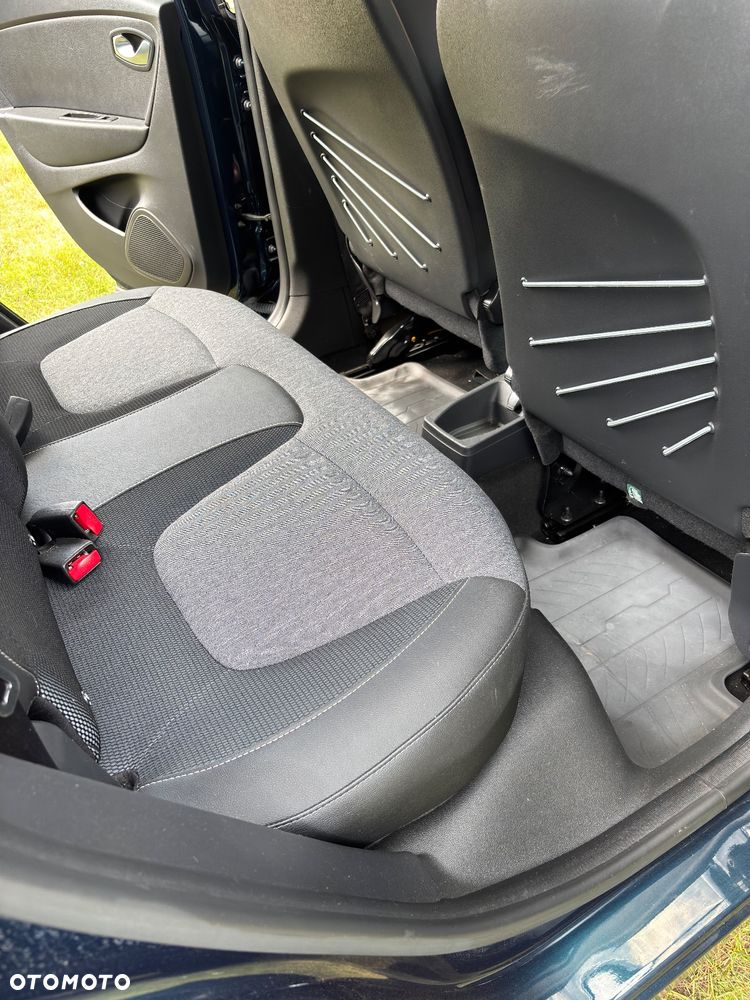 Renault Captur - 12