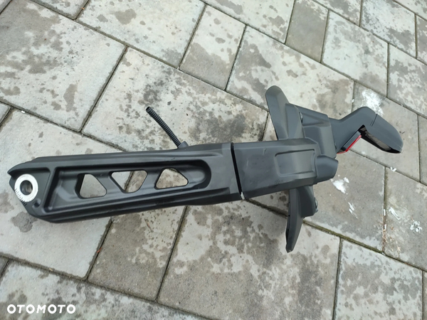 Mocowanie tablicy rejestracyjnej, stelaż ogona, chlapacz, błotnik tył Yamaha MT09