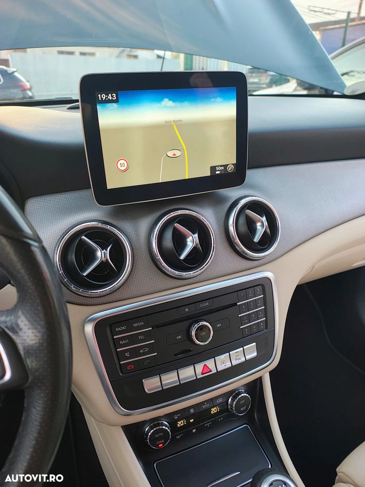 Mercedes-Benz CLA 180 d BlueEfficiency Edition - 13