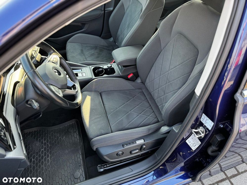 Volkswagen Golf Variant - 11