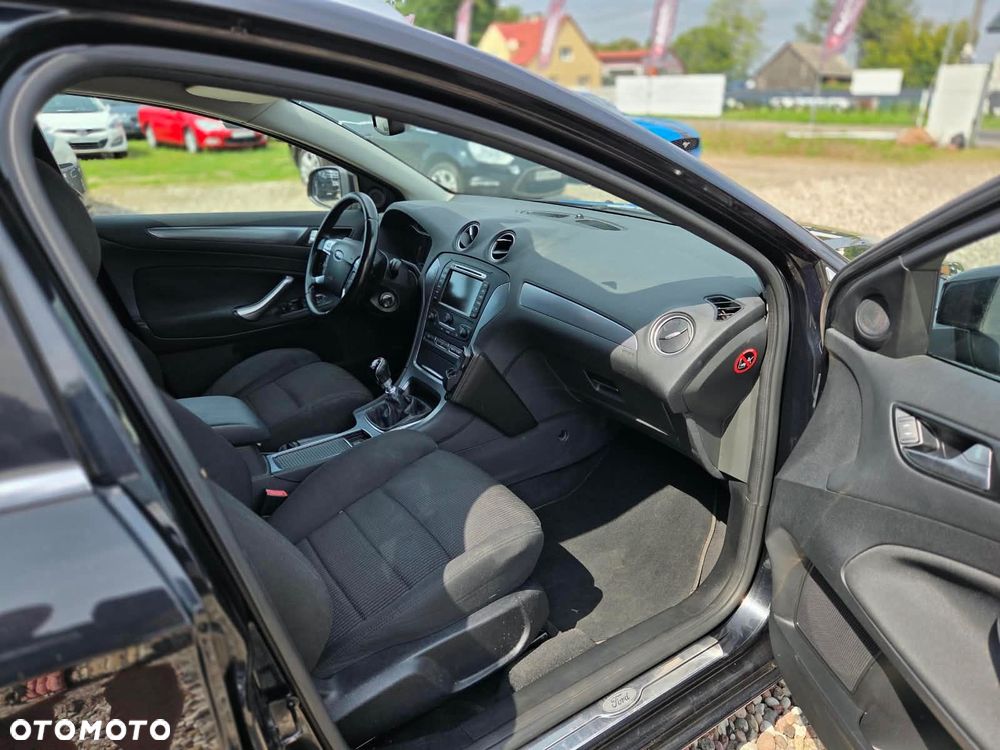 Ford Mondeo - 7