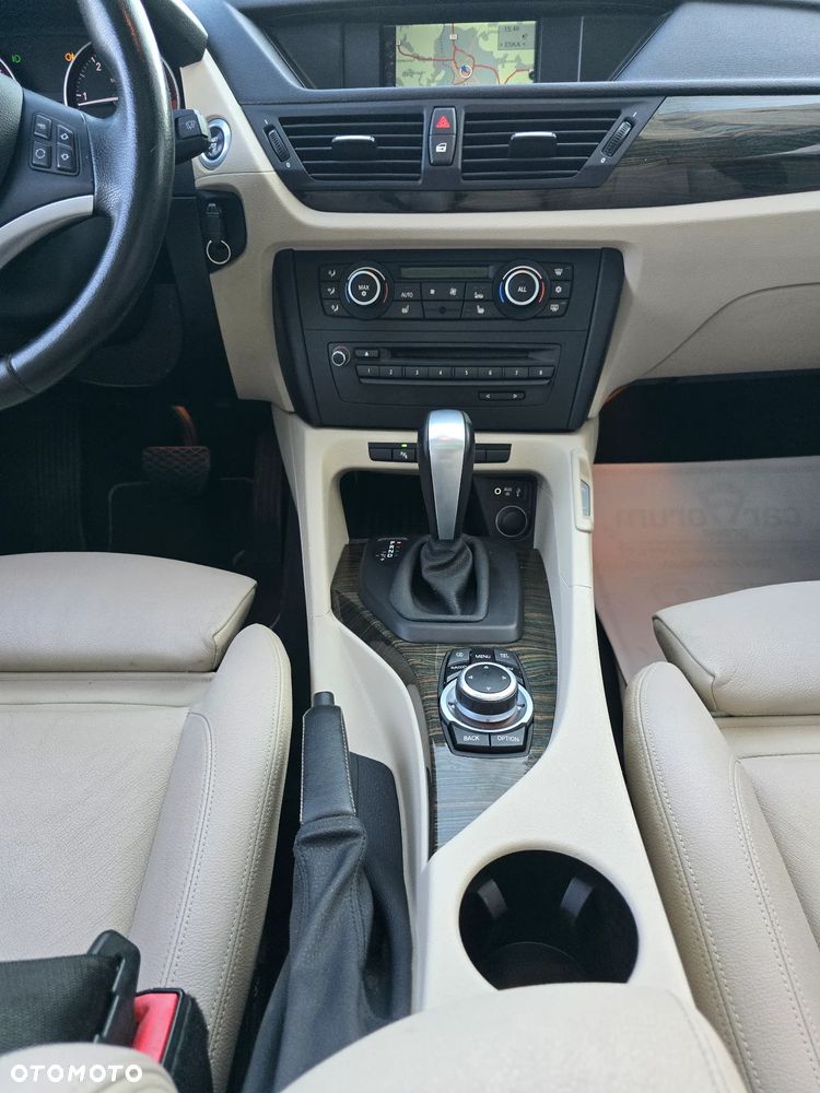 BMW X1 xDrive20d - 26
