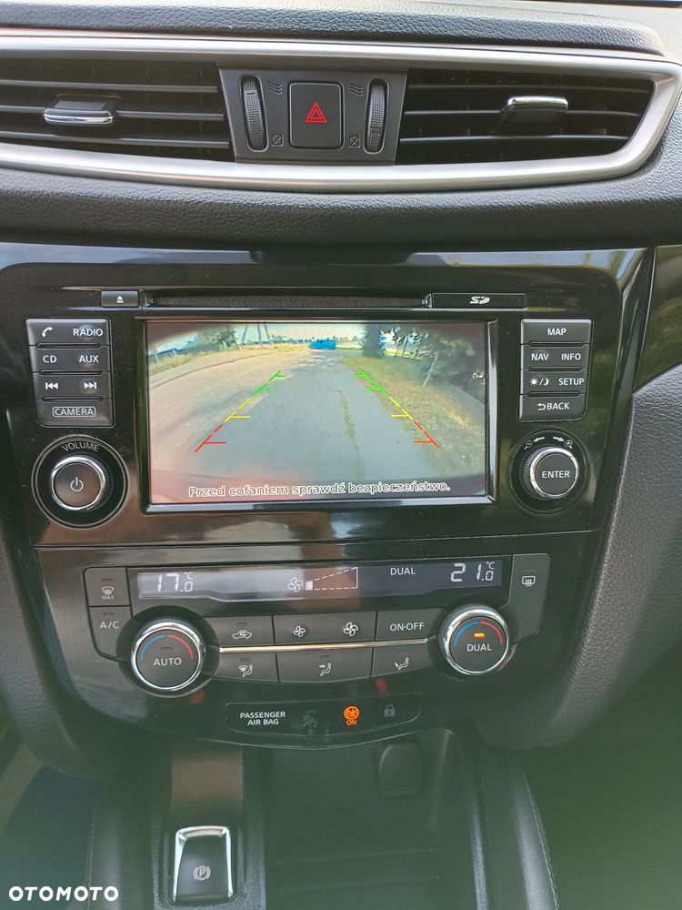 Nissan Qashqai 1.2 DIG-T Acenta Xtronic EU6 - 28