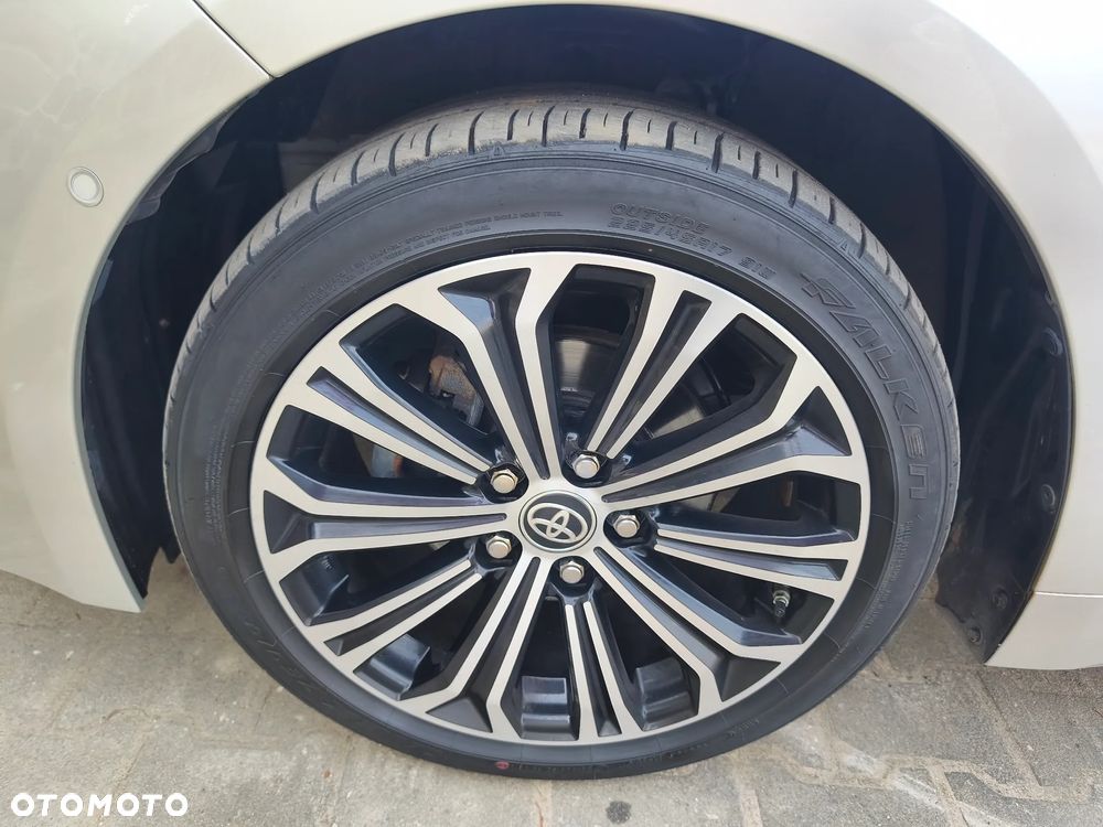 Toyota Corolla 1.2 Turbo Team Deutschland - 10