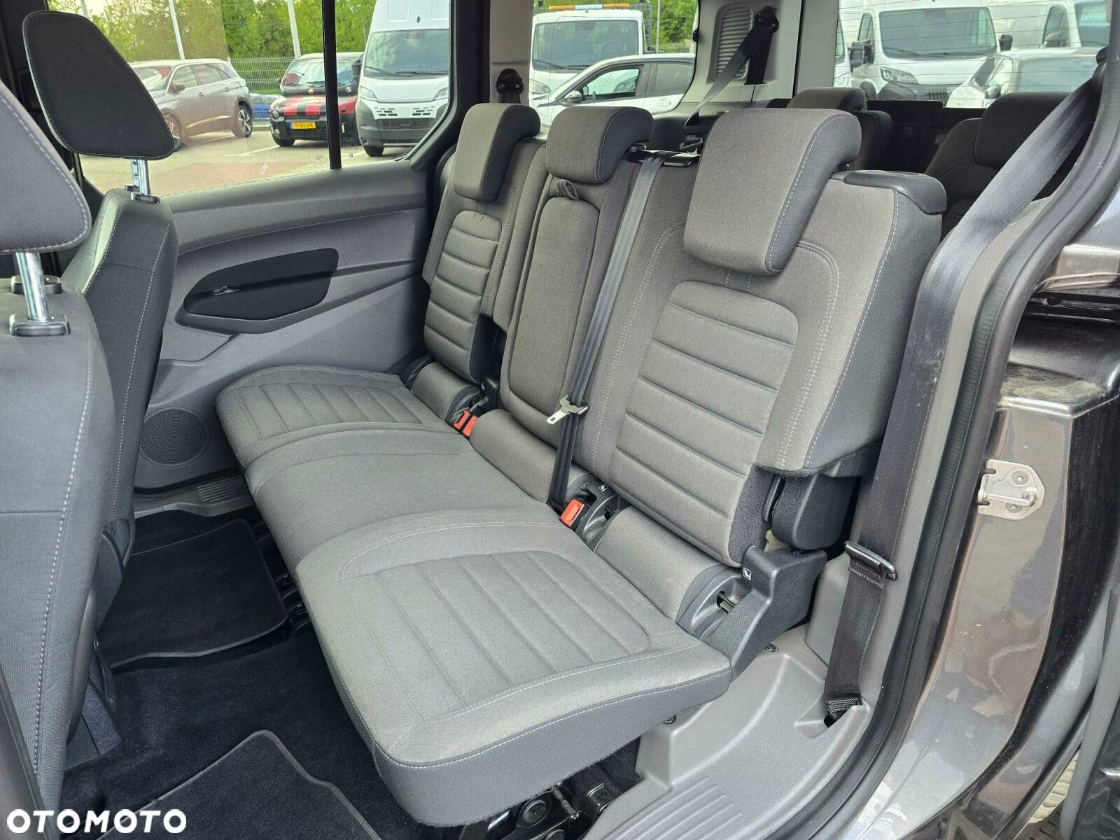 Ford Tourneo Connect 1.5 EcoBlue Titanium PowerShift - 16