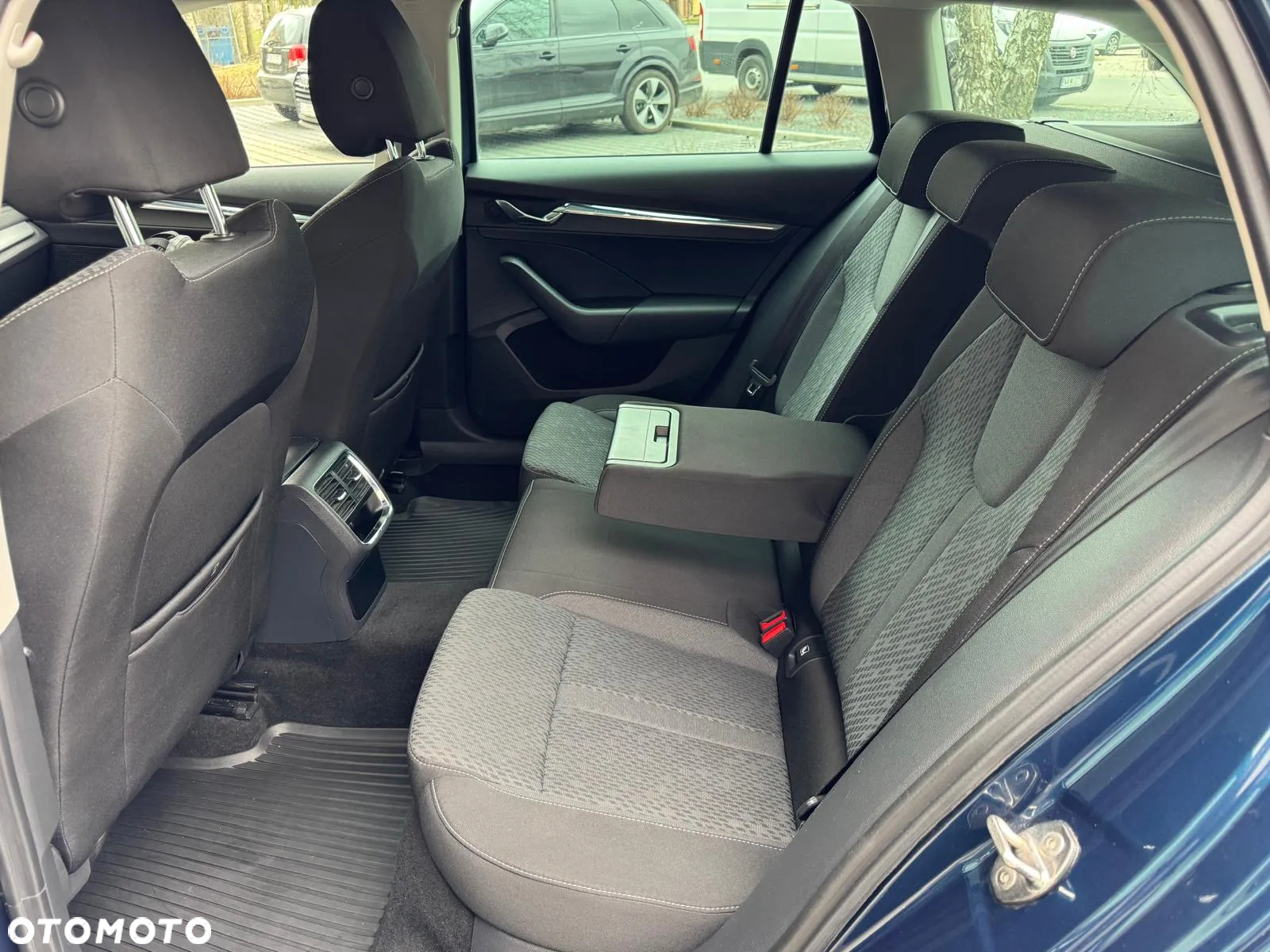 Skoda Octavia 2.0 TDI Style DSG - 30