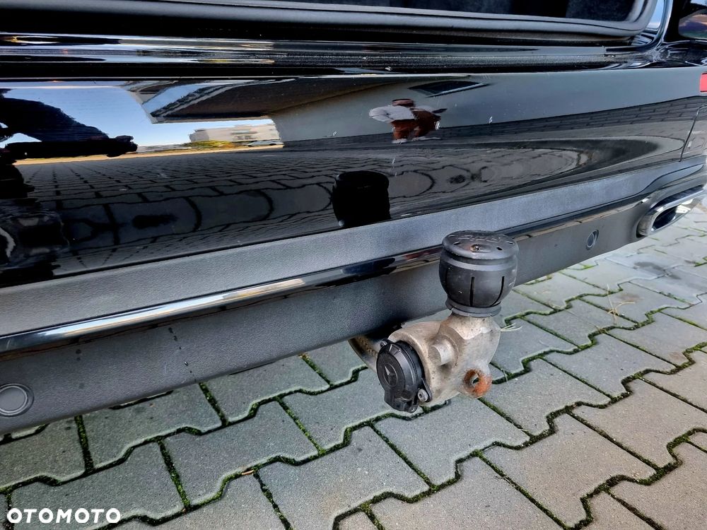 Mercedes-Benz Klasa E 300 de Avantgarde - 18