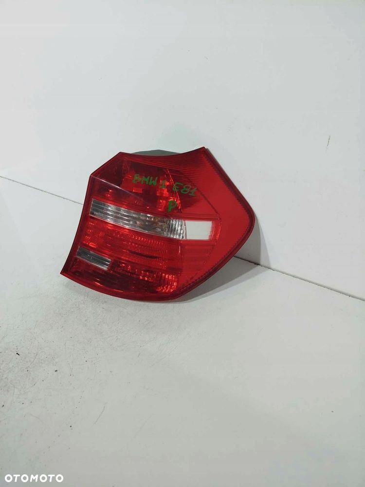 LAMPA PRAWA TYLNA TYŁ BMW 1 E81 E87 LIFT 07-13 - 1