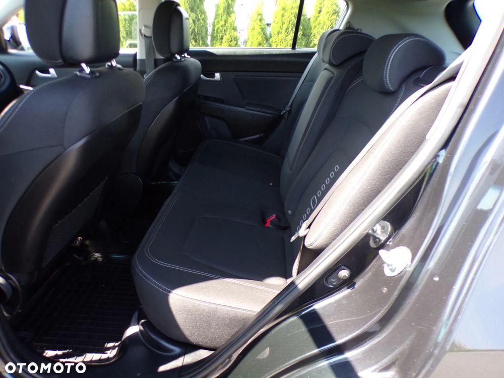Kia Sportage - 14