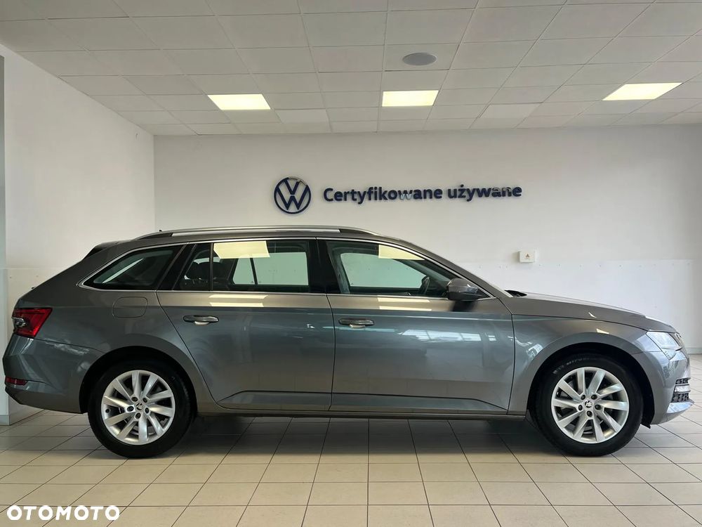 Skoda Superb 1.5 TSI Ambition DSG - 8