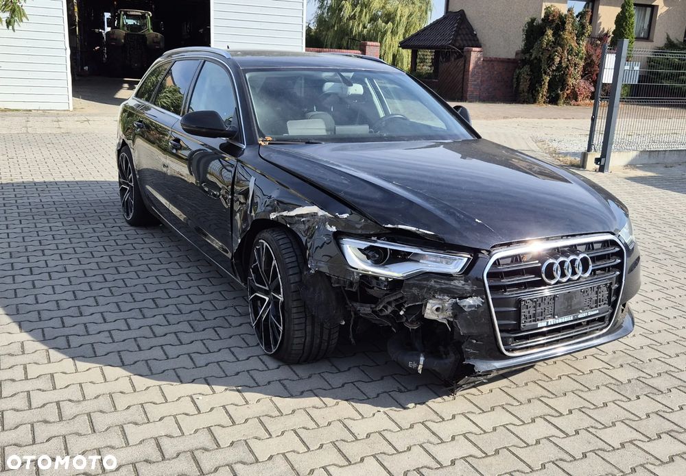 Audi A6 - 4