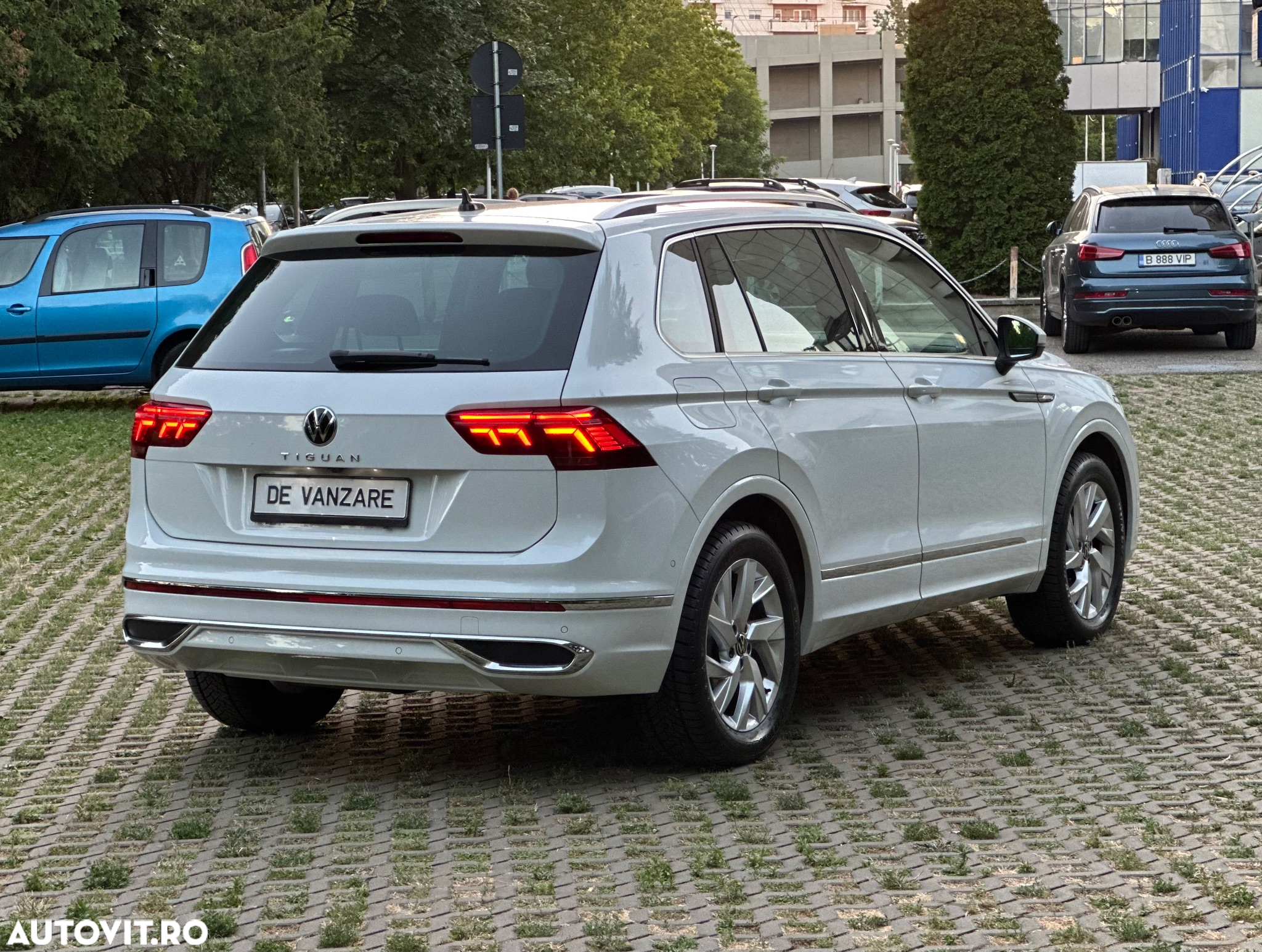 Volkswagen Tiguan 2.0 TDI SCR DSG IQ.DRIVE - 4
