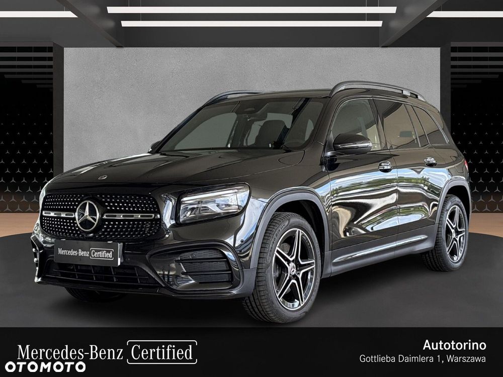 Mercedes-Benz GLB - 1