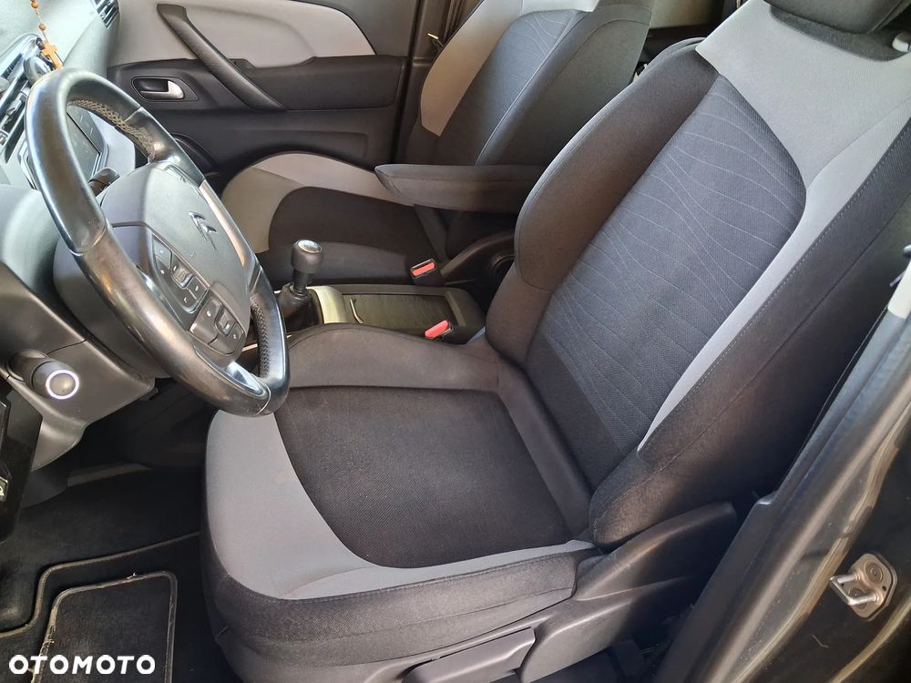 Citroën C4 Picasso - 16