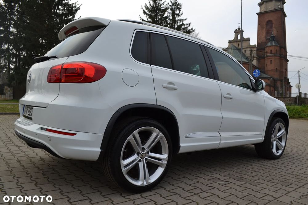 Volkswagen Tiguan 2.0 TDI Perfectline R-Style - 14