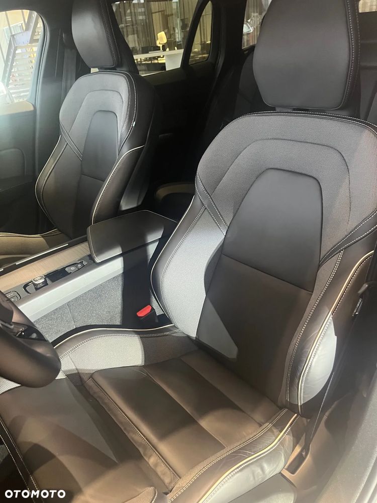 Volvo V60 B4 B Plus Dark - 8