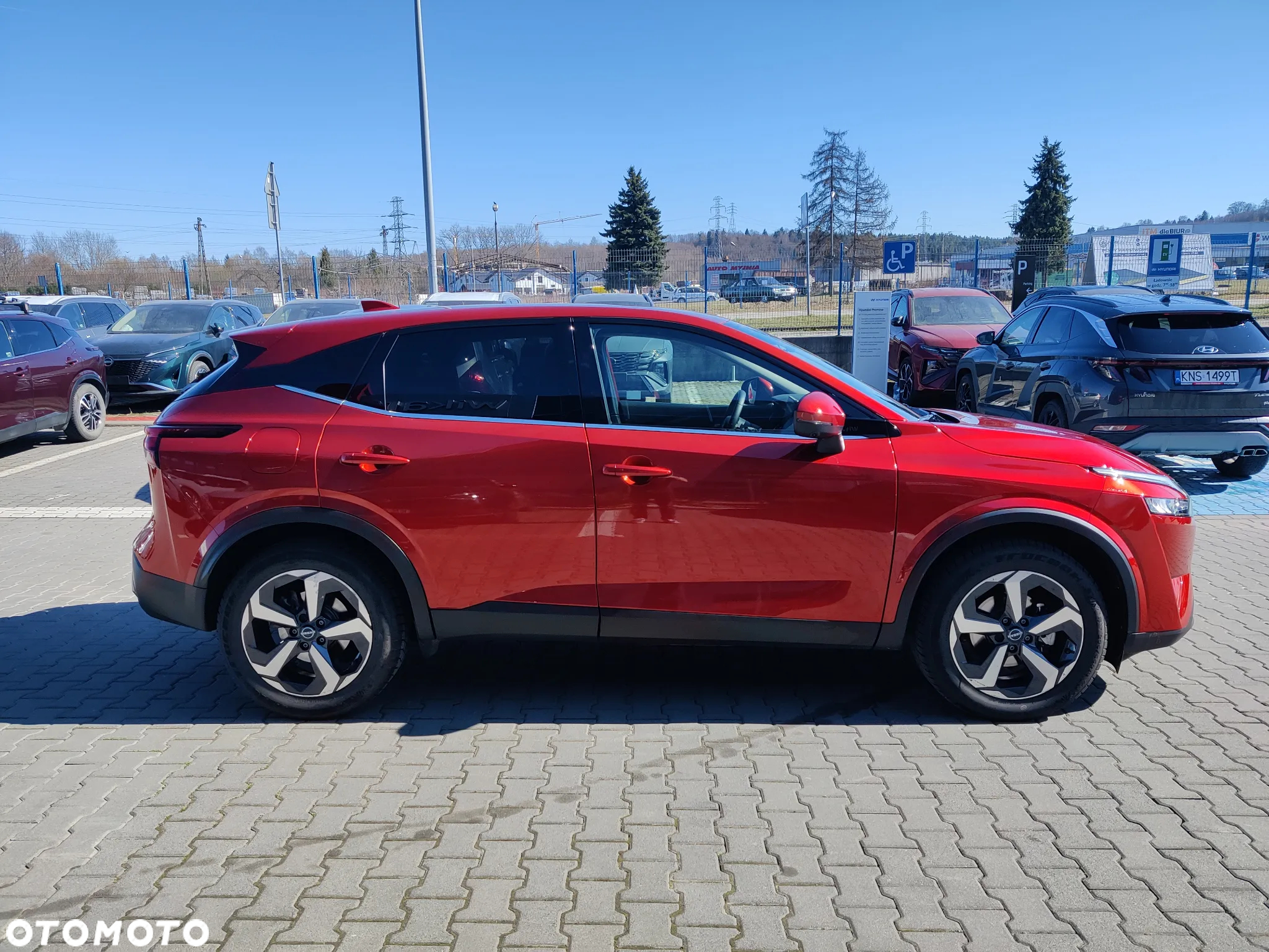 Nissan Qashqai 1.3 DIG-T mHEV 4x4 N-Connecta Xtronic - 4