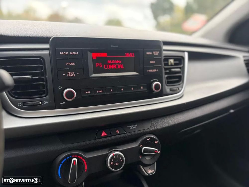Kia Rio 1.2 CVVT Dynamic - 10