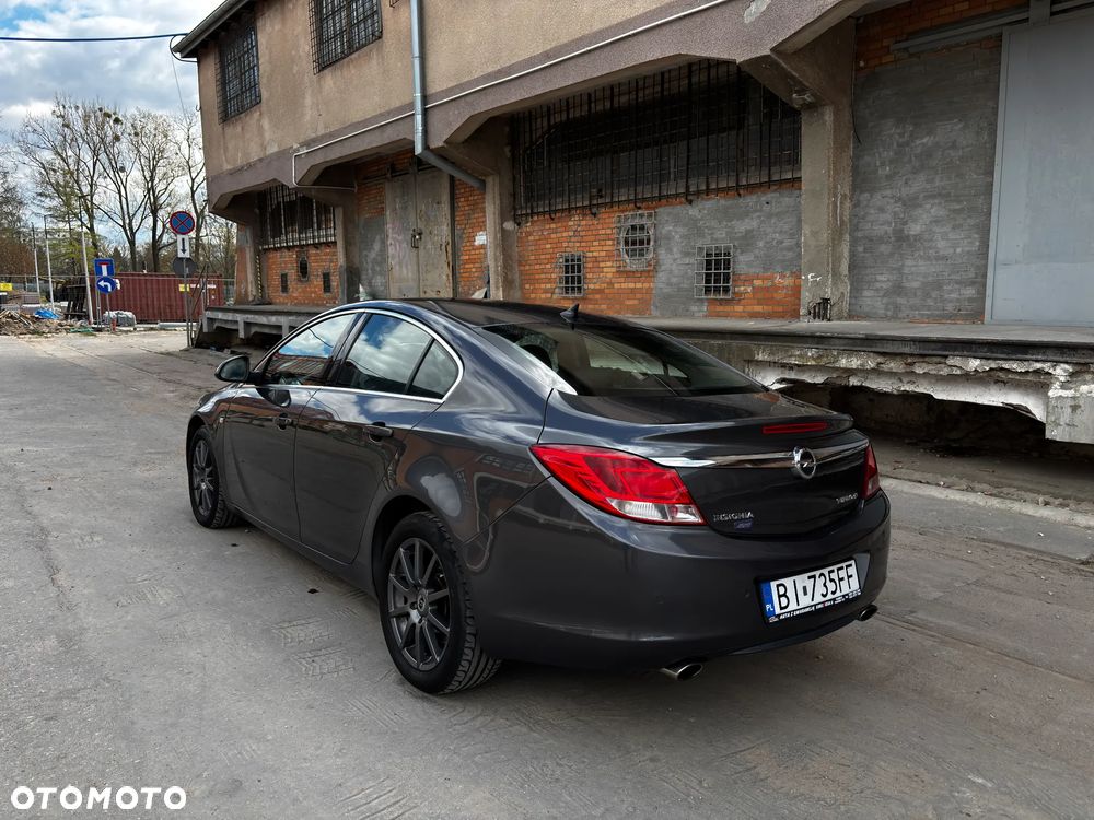 Opel Insignia 2.0 Turbo 4x4 - 5