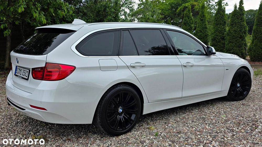 BMW Seria 3 318d Blue Performance Sport Line - 10
