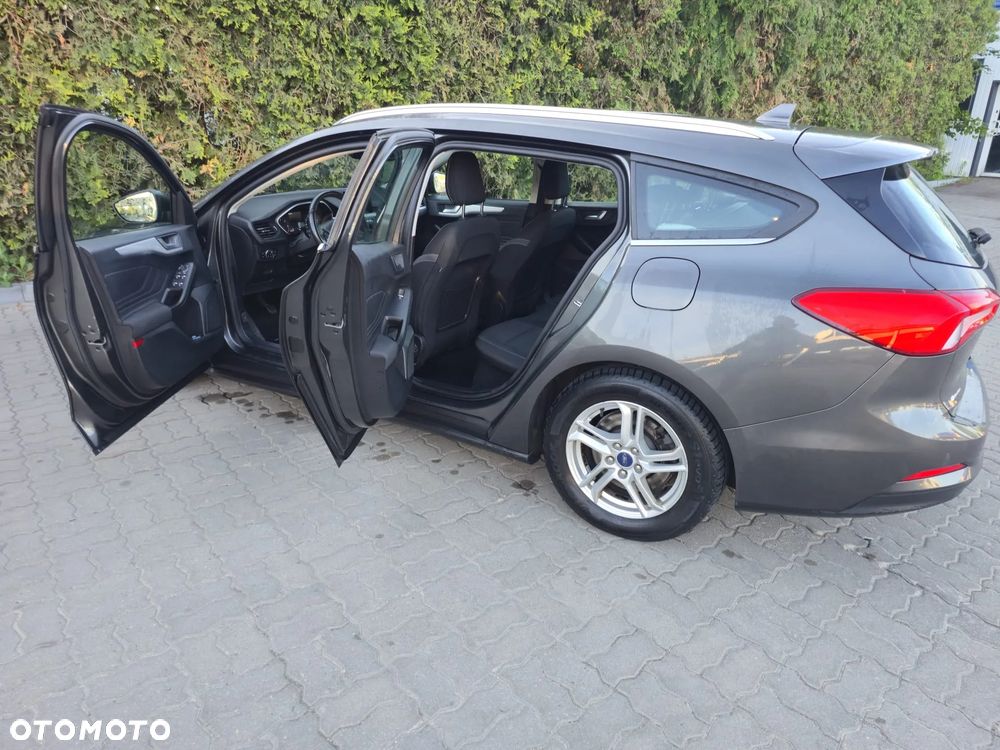 Ford Focus 1.5 EcoBlue Titanium - 11