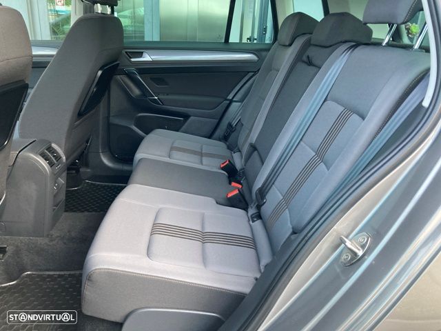 VW Golf Sportsvan 1.2 TSI BlueMotion DSG Allstar - 31