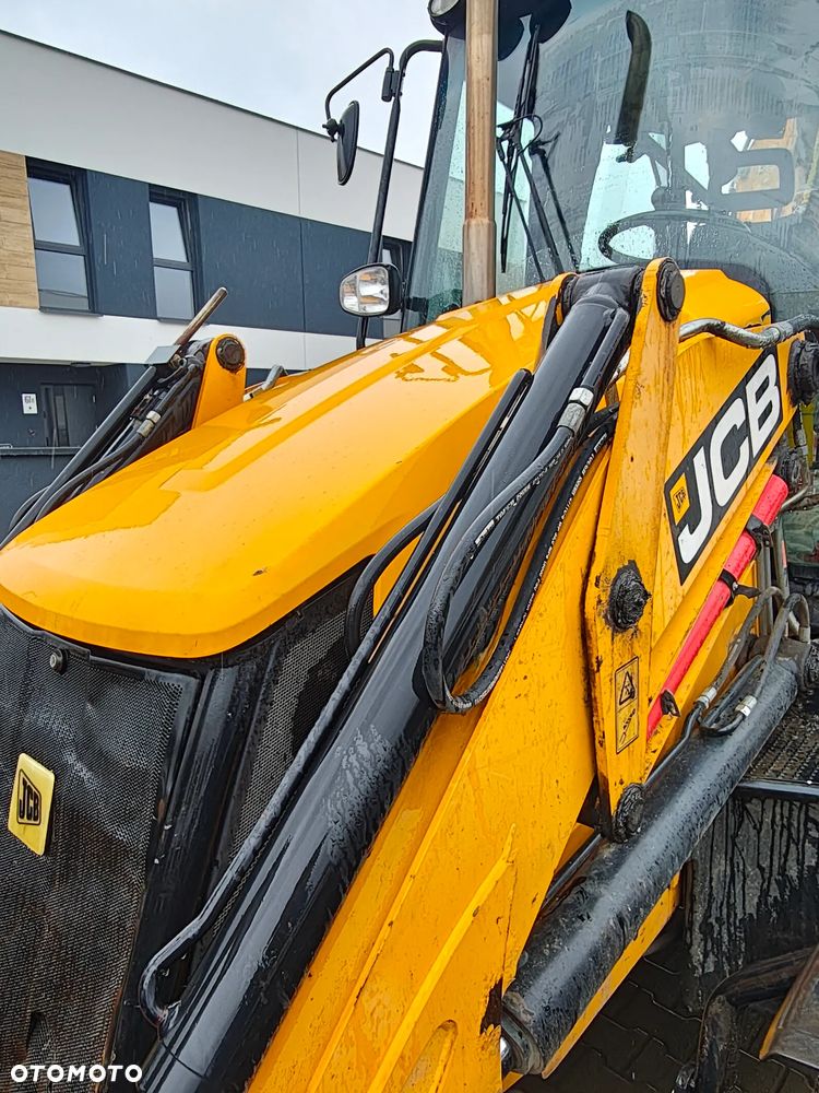 JCB 3CX Contractor AEC - 14