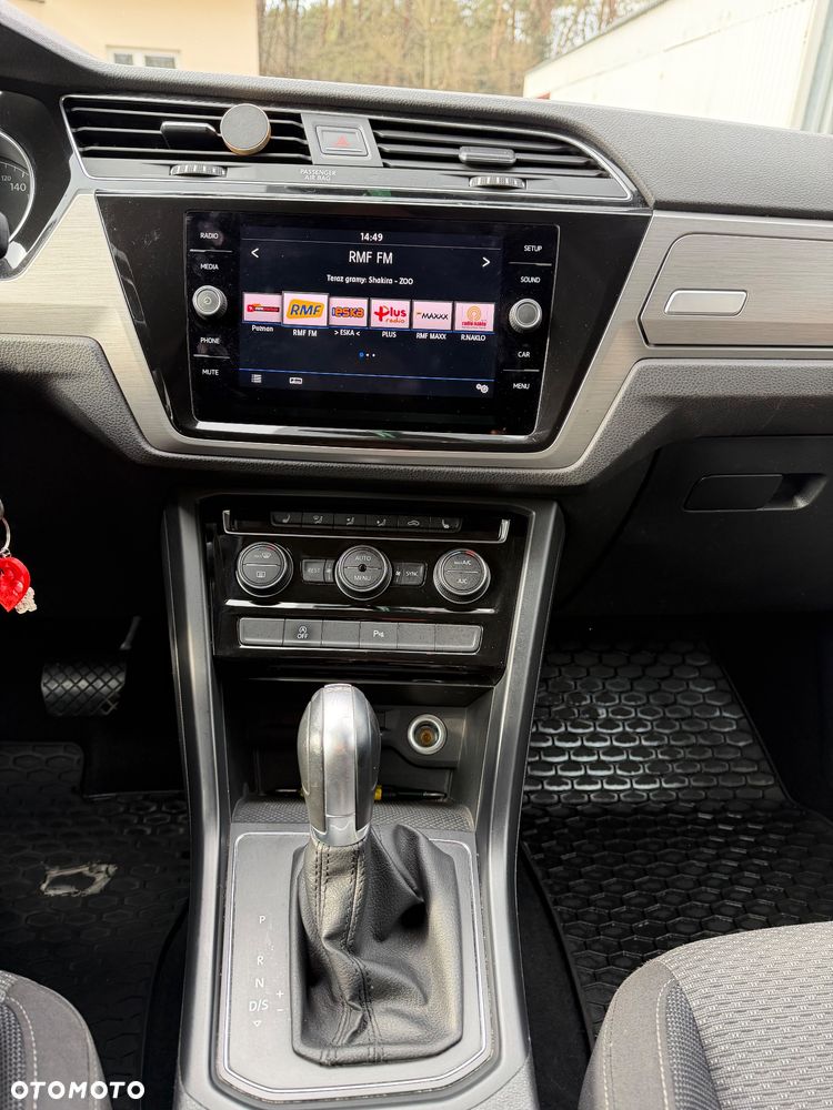 Volkswagen Touran 2.0 TDI BMT Comfortline DSG - 12