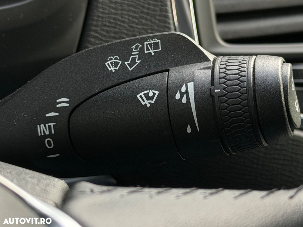 Volvo XC 90 D5 AWD Geartronic Momentum - 23