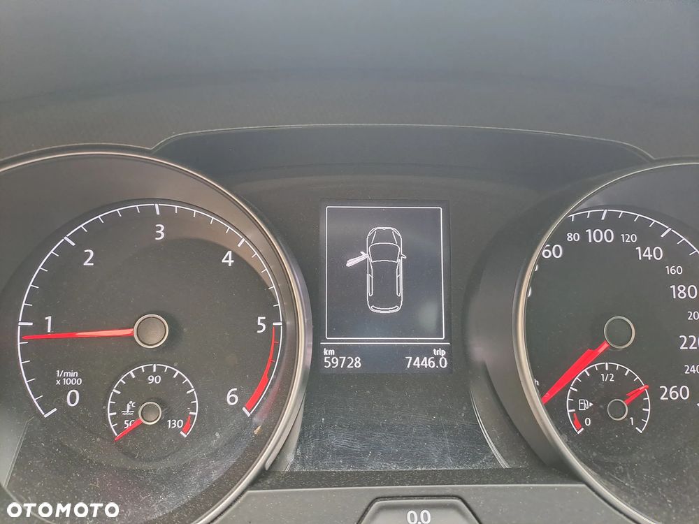Volkswagen Golf 1.6 TDI BMT IQ Drive - 13