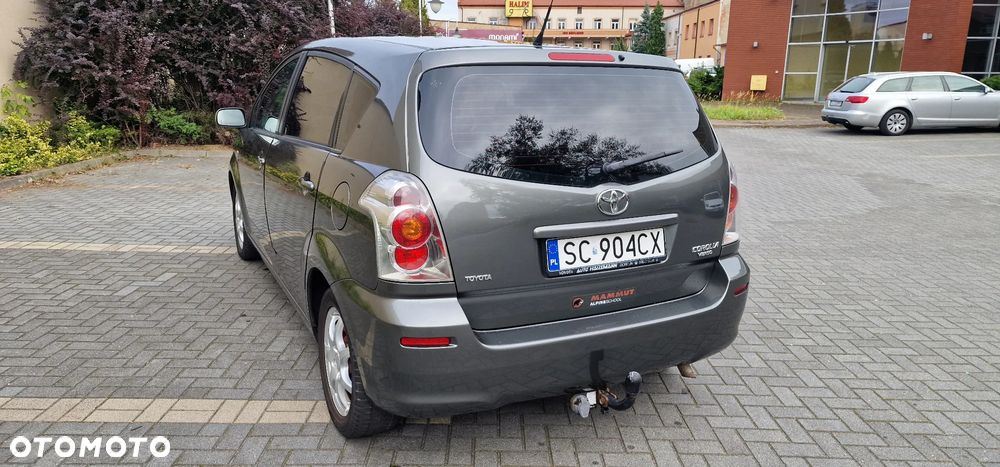 Toyota Corolla Verso 1.8 Prestige 7os - 9