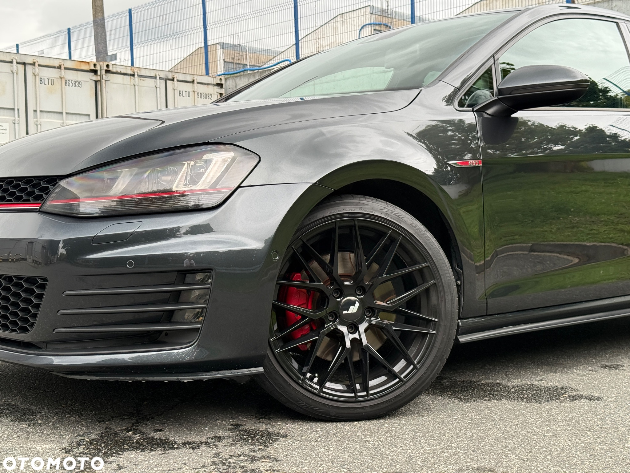 Volkswagen Golf VII 2.0 TSI BMT GTI - 2
