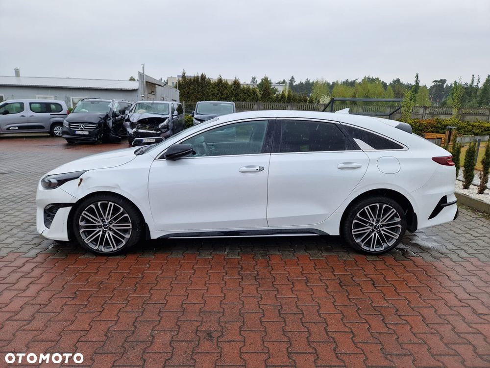 Kia ProCeed 1.5 T-GDI GT Line DCT - 4