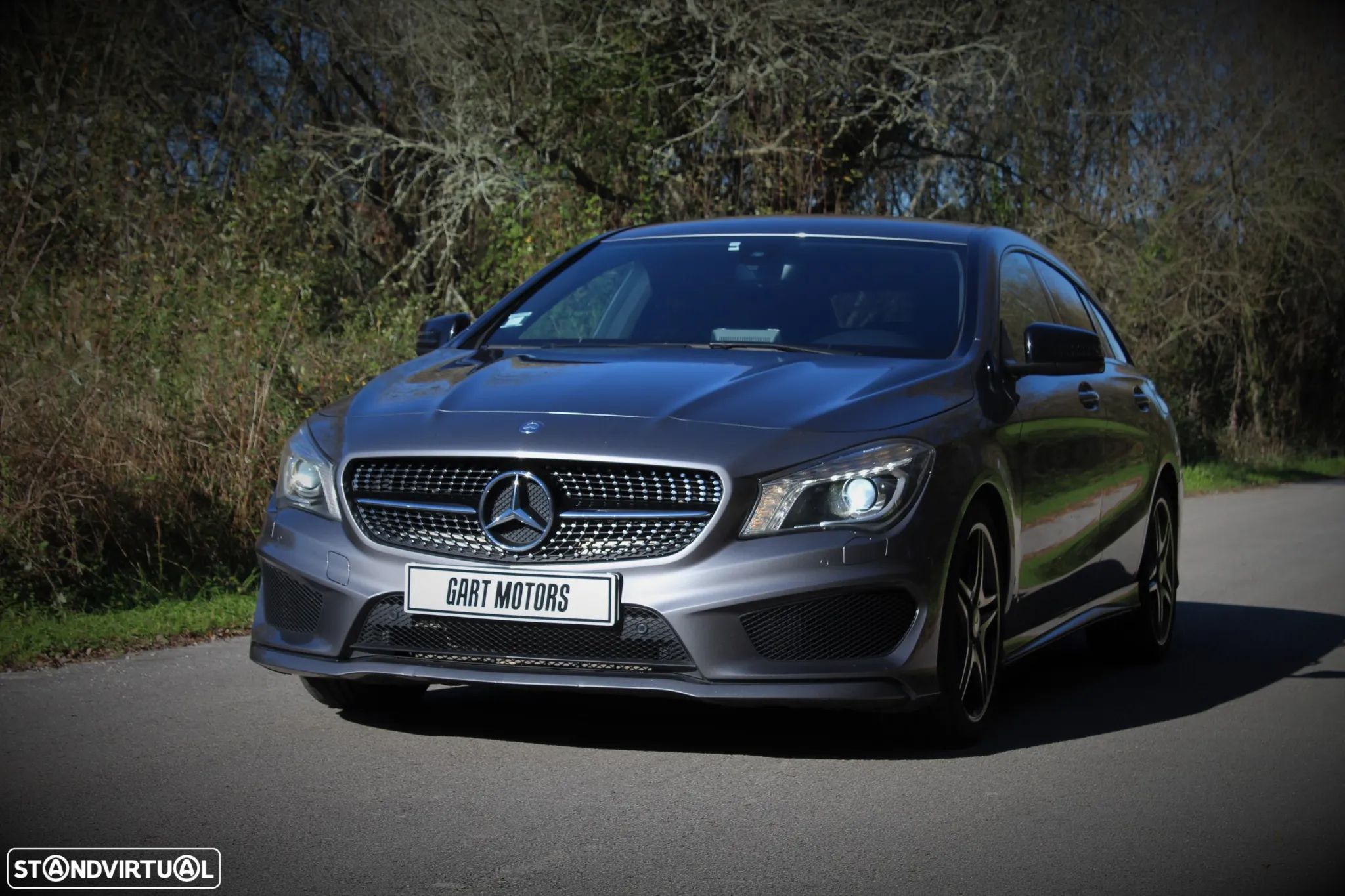 Mercedes-Benz CLA 180 d Shooting Brake AMG Line - 1