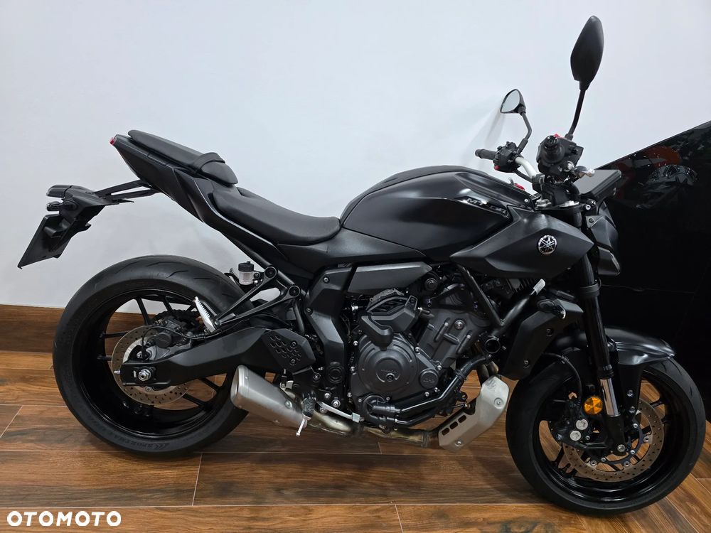 Yamaha MT - 11