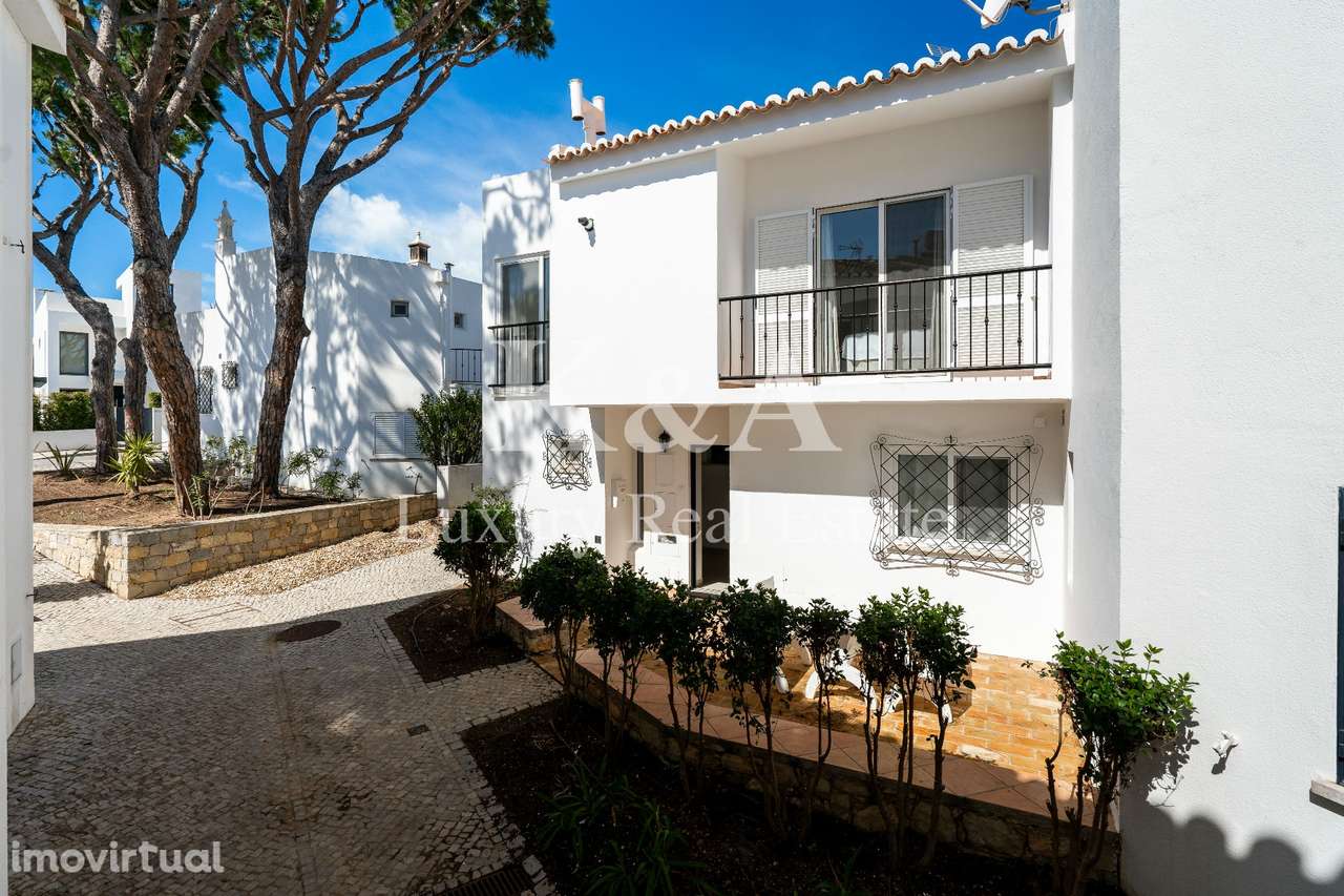 Moradia V2 em Vale do Lobo, Algarve. - Grande imagem: 2/17