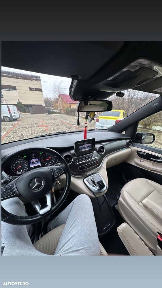 Mercedes-Benz V 300 d Extralung Avantgarde - 11