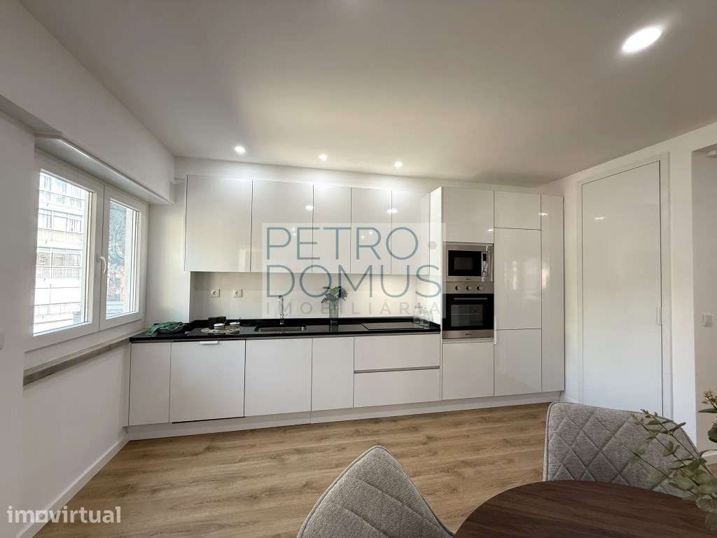 T3 EM TOTAL REMODELAÇÃO NA RUA DA REPUBLICA DA BOLÍVIA - HOME STAGING - Grande imagem: 4/24