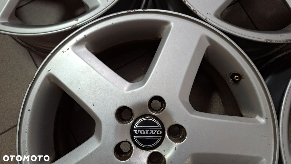 Felgi Aluminiowe 17 Volvo S40 V50 5x108 ET 52.5 - 4