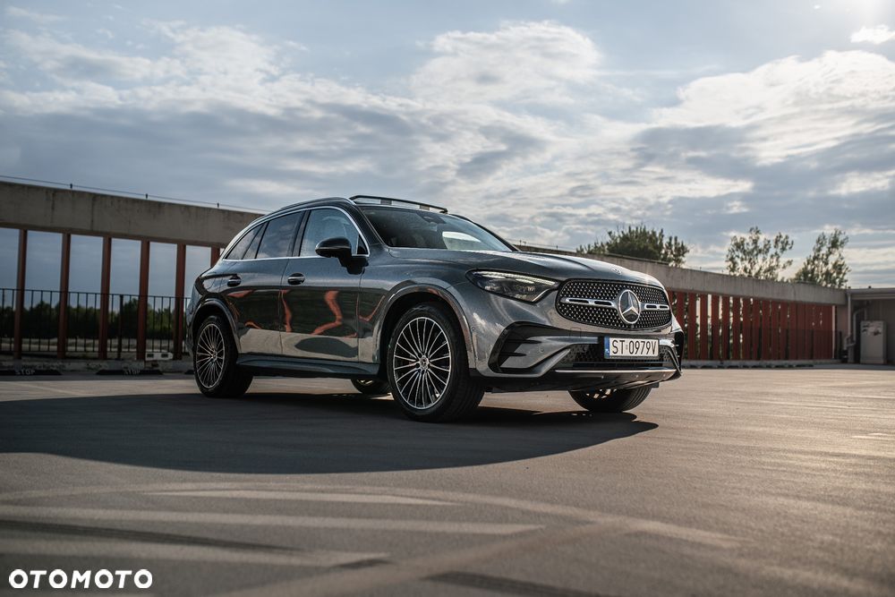 Mercedes-Benz GLC 200 mHEV 4-Matic AMG Line - 4