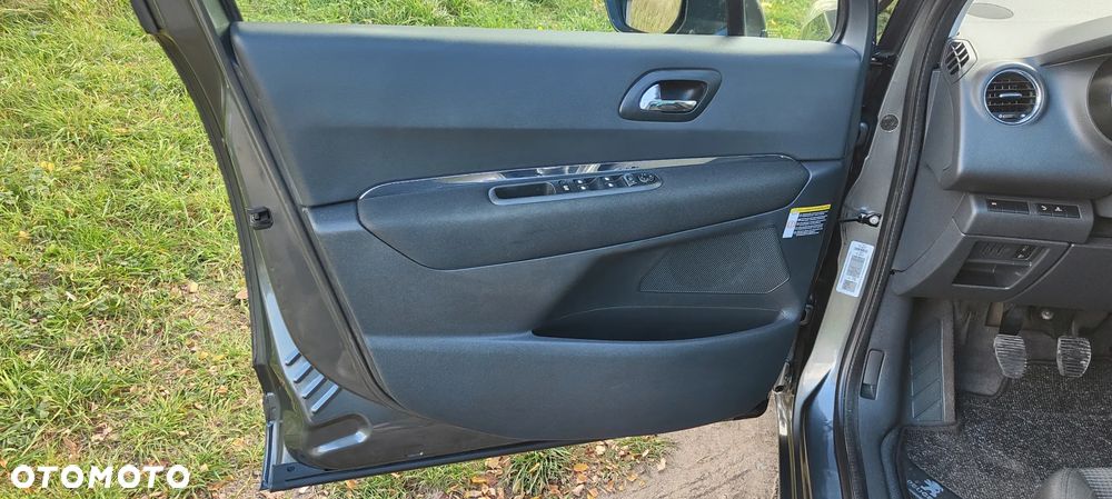 Peugeot 5008 2.0 HDi Allure 7os - 19