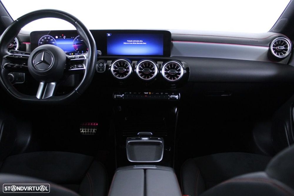 Mercedes-Benz CLA 180 d Shooting Brake AMG Line Aut. - 17