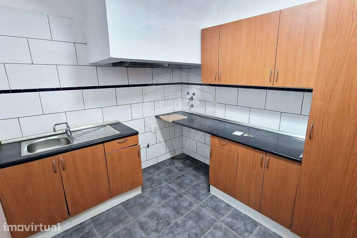 Moradia T2 para venda - Grande imagem: 3/9