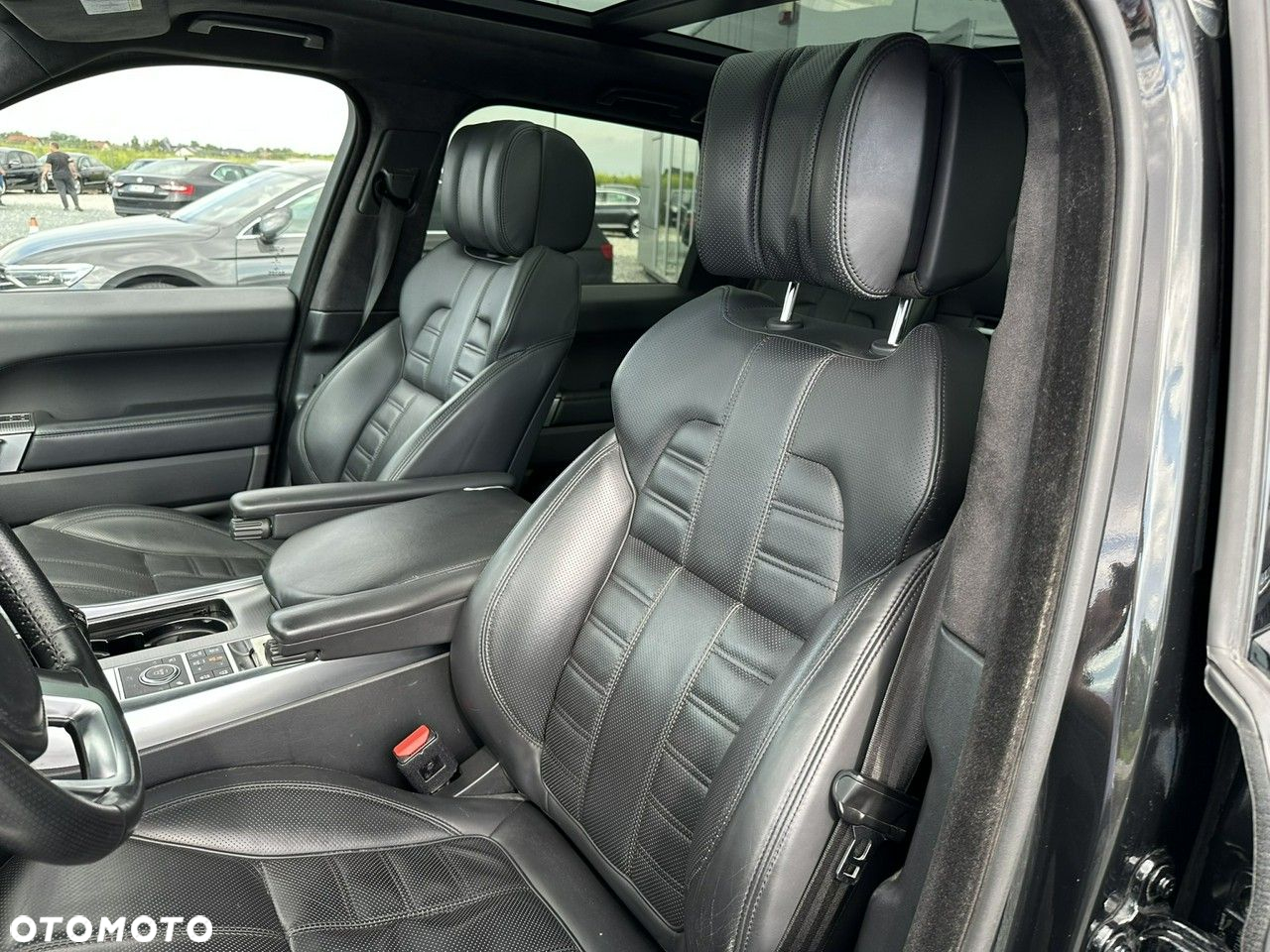 Land Rover Range Rover Sport SDV6 Autobiography Dynamic - 29