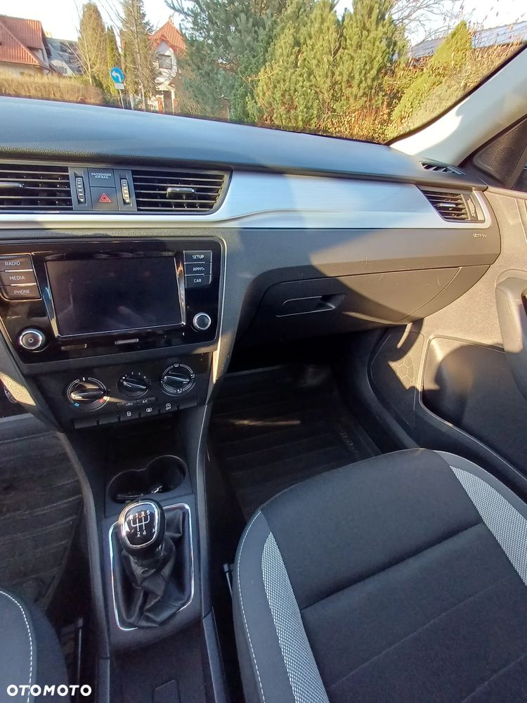 Skoda RAPID 1.0 TSI Ambition - 13