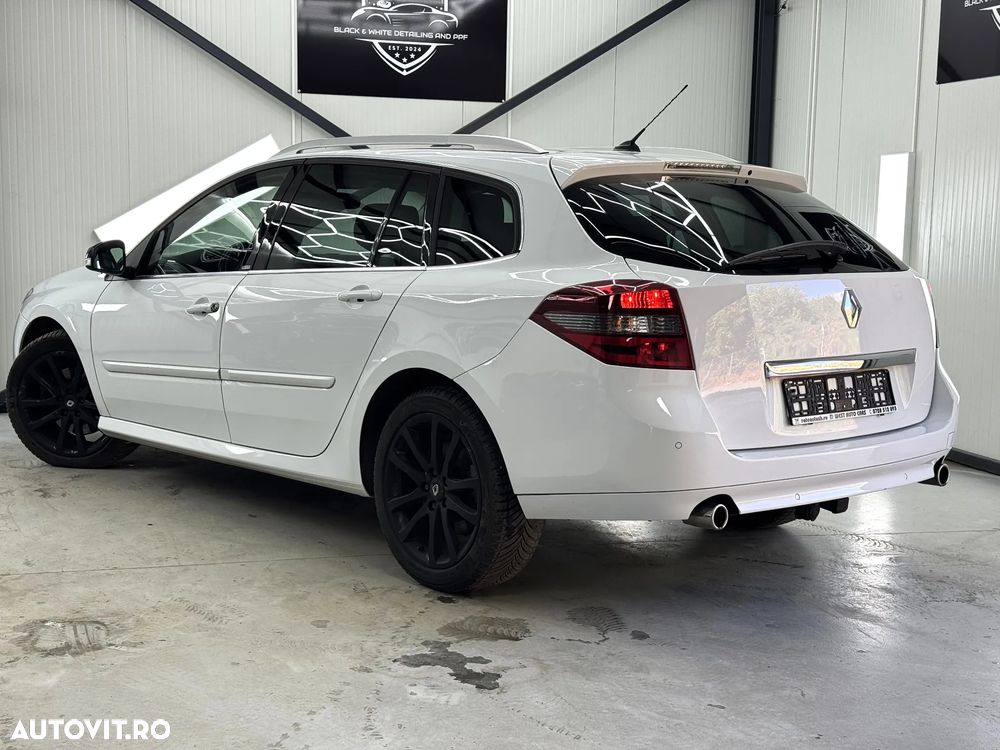 Renault Laguna ENERGY dCi 175 FAP Start & Stop GT - 8