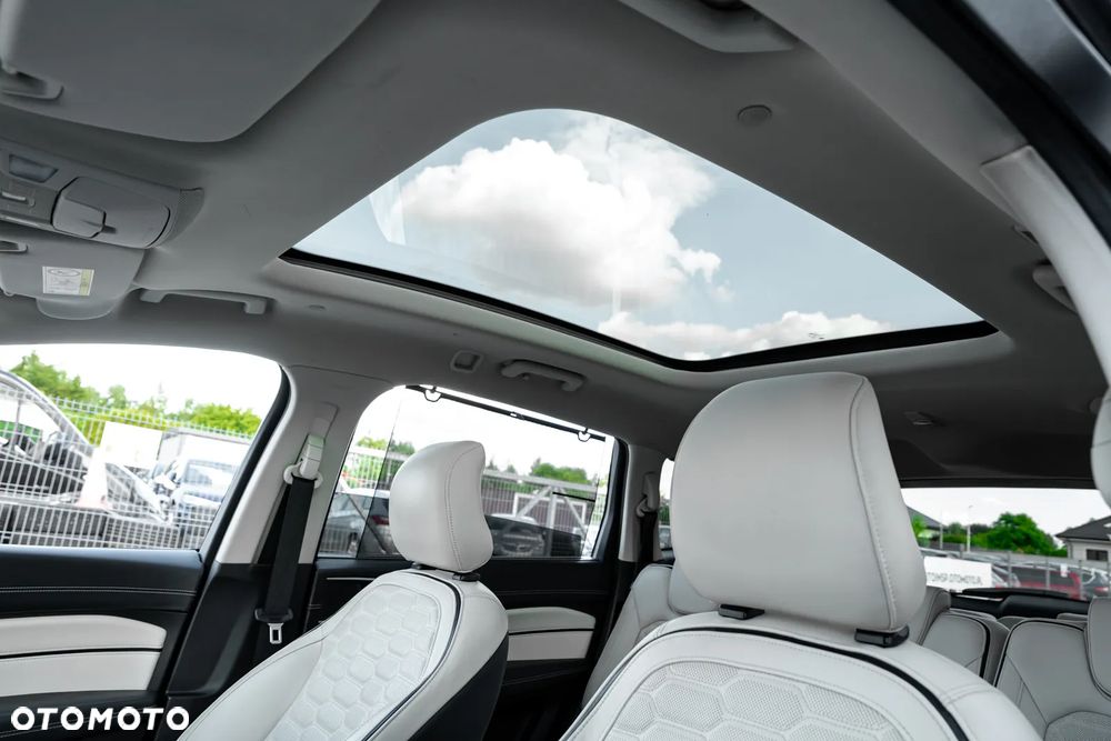 Ford S-Max 2.0 TDCi 4WD Vignale PowerShift - 29