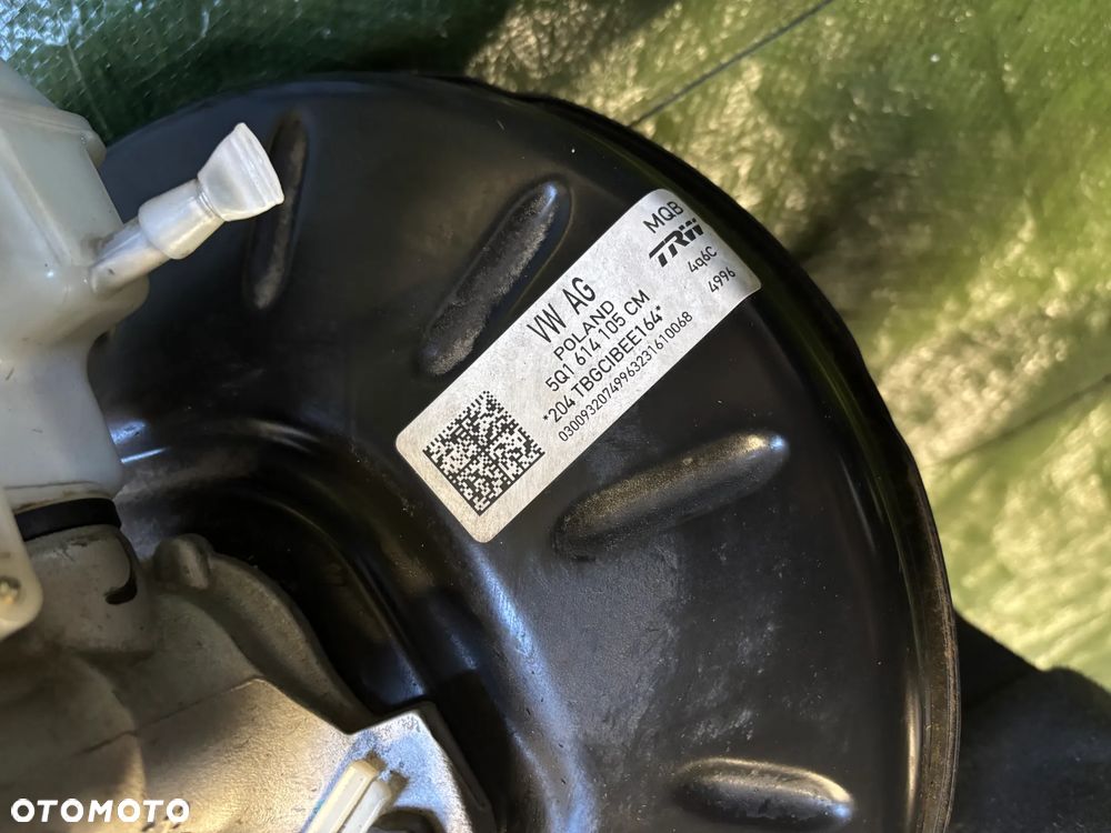 VW Golf VII pompa serwo hamulcowe 5Q1614105CM - 3