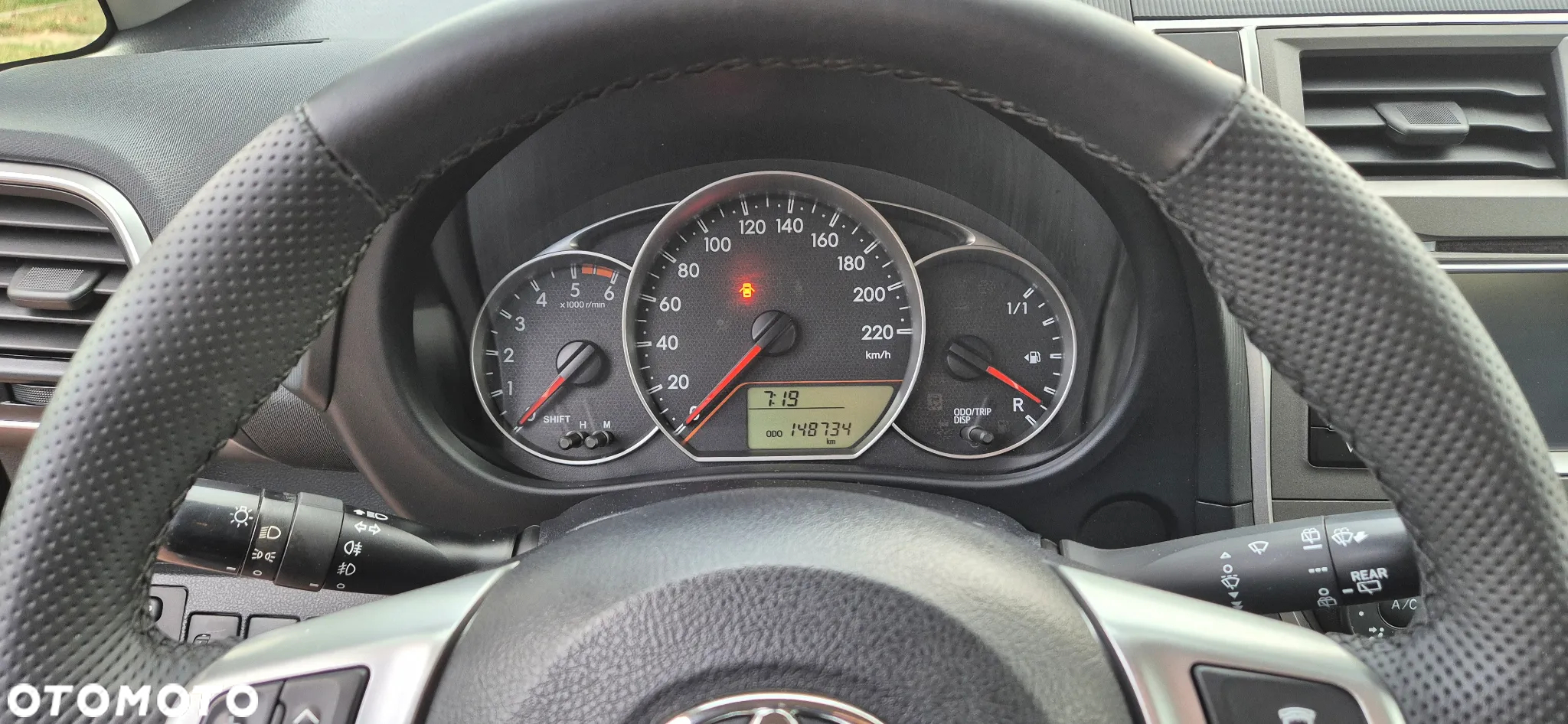 Toyota Verso S 1.4 D-4D - 17